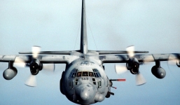 Video: 'Soi' chiến đấu cơ độc đáo chỉ có không quân Mỹ sở hữu